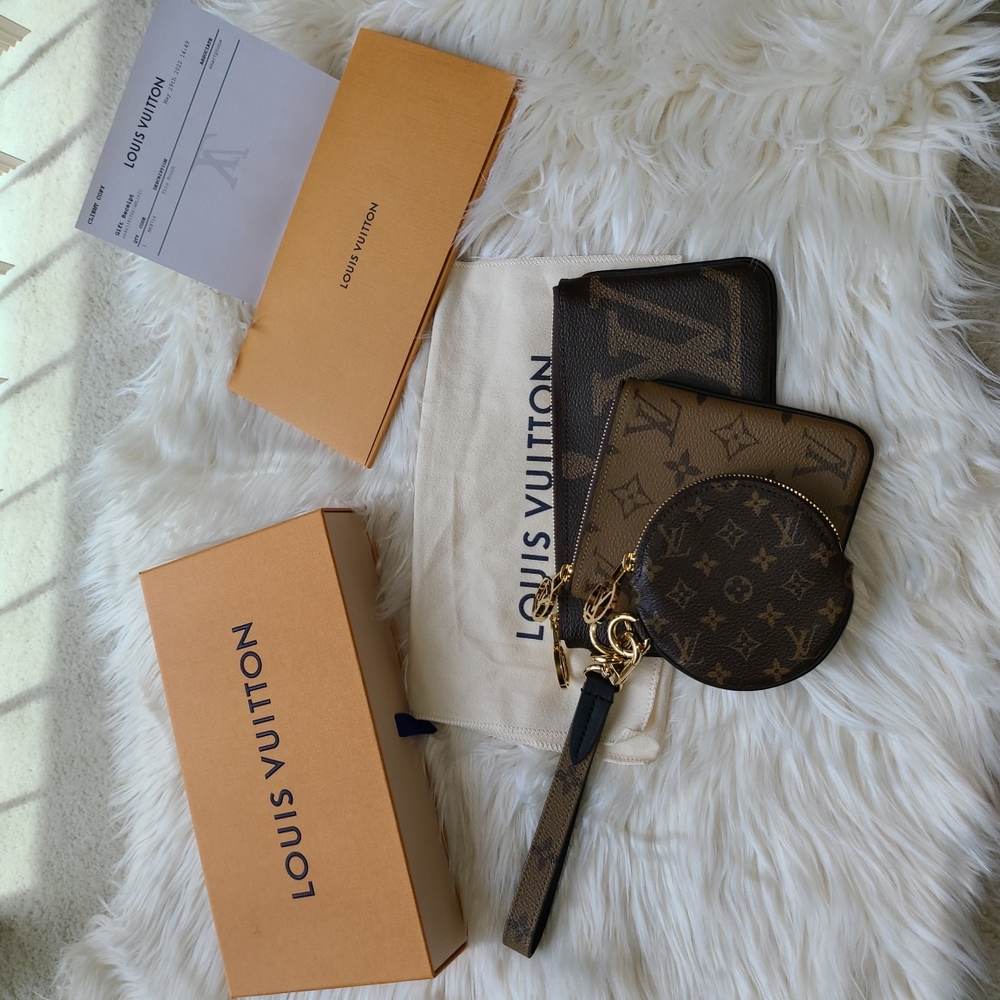 Louis Vuitton "Trio Pouch" 100% Authentic